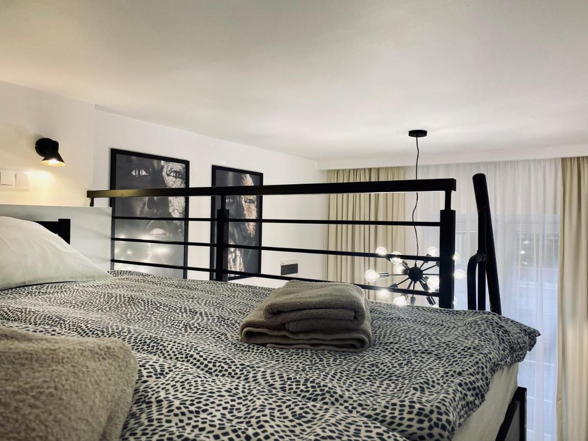 Apartment Premium Jacuzzi For Couples, Old Town 크라쿠프 외부 사진