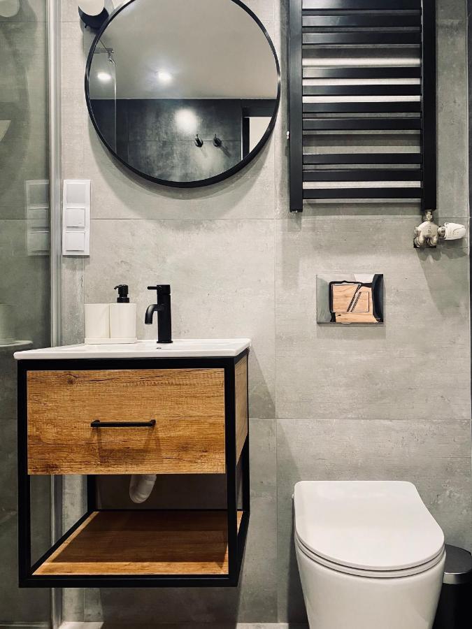 Apartment Premium Jacuzzi For Couples, Old Town 크라쿠프 외부 사진
