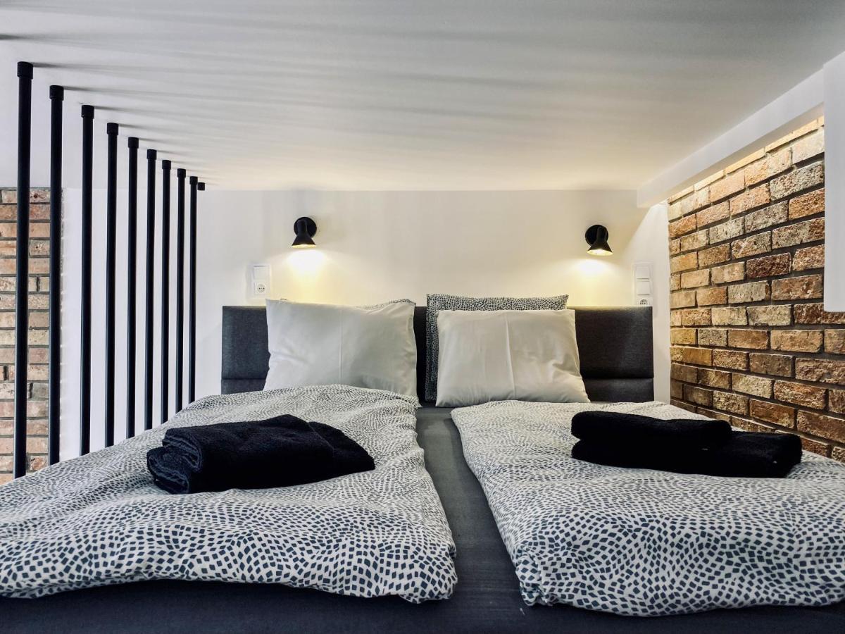 Apartment Premium Jacuzzi For Couples, Old Town 크라쿠프 외부 사진